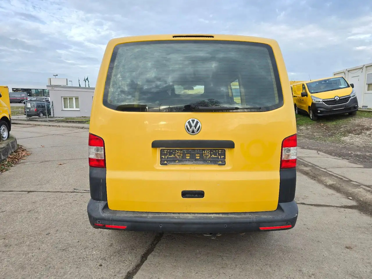 Volkswagen T5 lang Transporter Kasten-Kombi 2.0 TDI/EU5 - Kastenwagen: das Bild 5 Volkswagen T5 lang Transporter Kasten-Kombi 2.0 TDI/EU5 - Kastenwagen: das Bild 5
