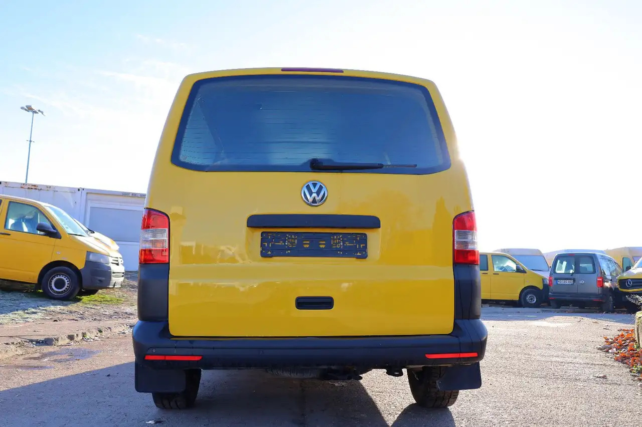 Volkswagen T5 lang Transporter Kasten-Kombi 2.0 TDI/EU5 - Kastenwagen: das Bild 5 Volkswagen T5 lang Transporter Kasten-Kombi 2.0 TDI/EU5 - Kastenwagen: das Bild 5