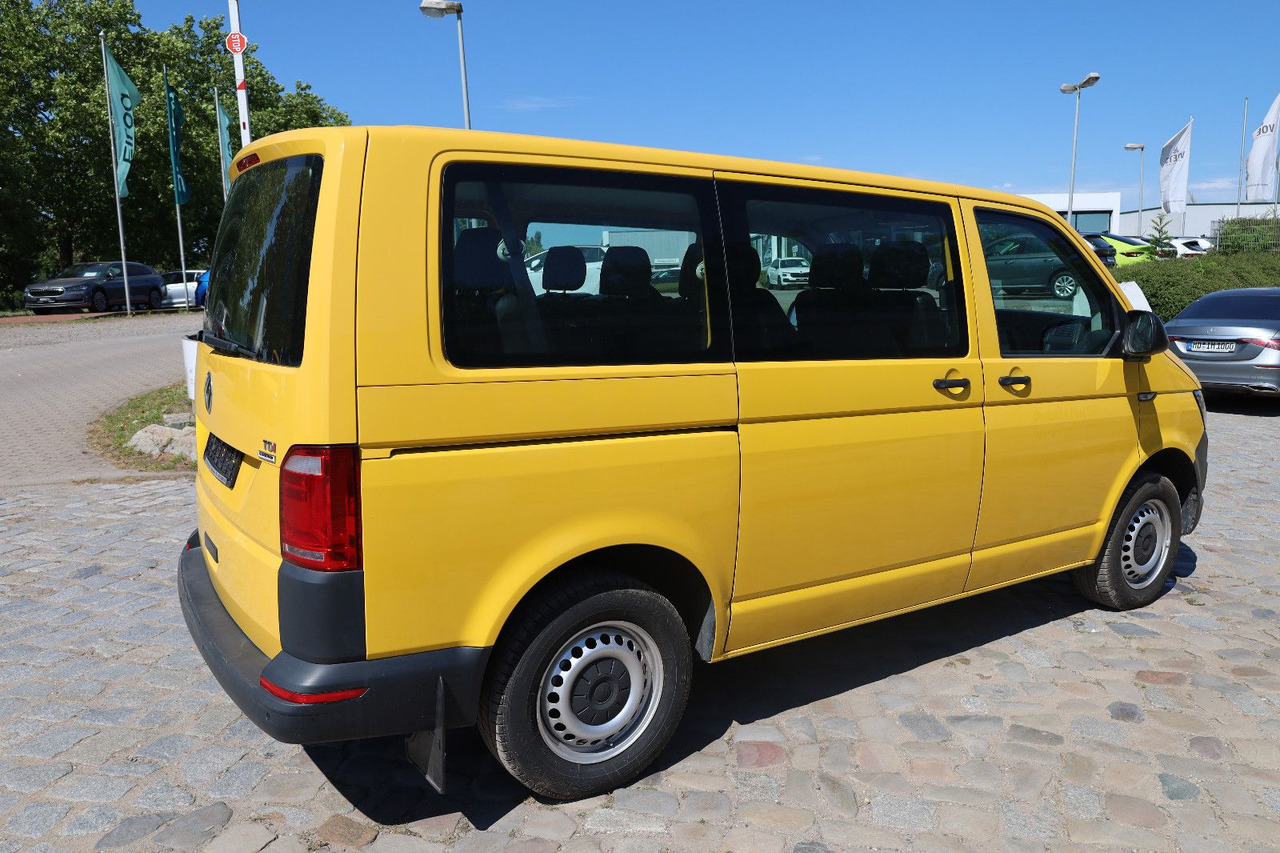 Volkswagen T6 Transporter/ 2.0 TDI/EU6/1.Hand - Personentransporter: das Bild 5 Volkswagen T6 Transporter/ 2.0 TDI/EU6/1.Hand - Personentransporter: das Bild 5