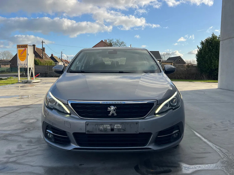Peugeot 308 Peugeot 308SW 2018 - PKW: das Bild 4 Peugeot 308 Peugeot 308SW 2018 - PKW: das Bild 4