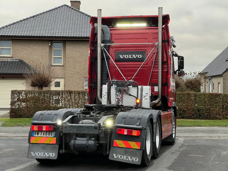 Volvo FH 16.700 Volvo FH16 700 6x4 full options **RETARDER**TV - Sattelzugmaschine: das Bild 4 Volvo FH 16.700 Volvo FH16 700 6x4 full options **RETARDER**TV - Sattelzugmaschine: das Bild 4