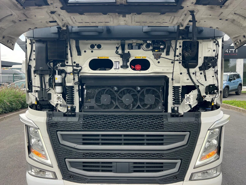 Volvo FH 500 Park cool**2xdieseltanks**Fridge**FH500 2017** - Sattelzugmaschine: das Bild 3 Volvo FH 500 Park cool**2xdieseltanks**Fridge**FH500 2017** - Sattelzugmaschine: das Bild 3