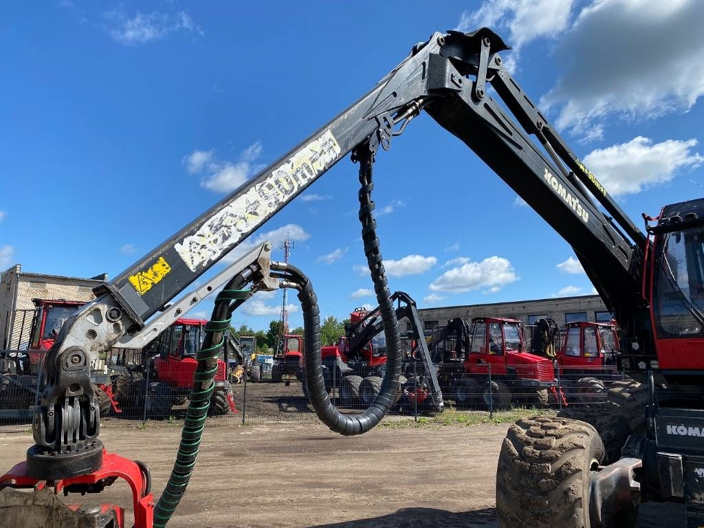 Harvester Komatsu 911: das Bild 10