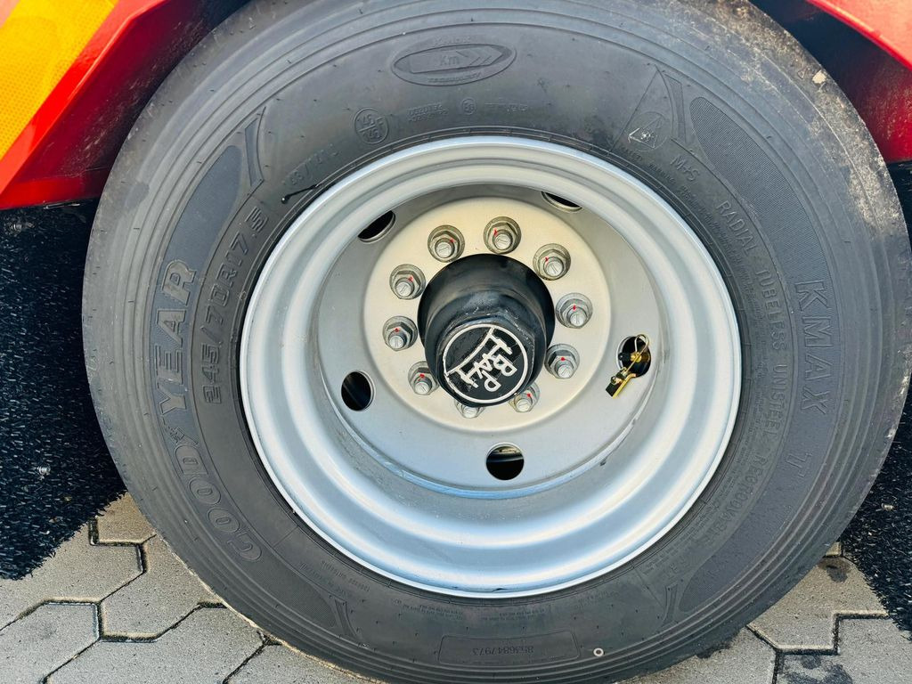NEU: Tieflader Auflieger Kässbohrer SLAR3 Ausziehbares Tiefbett mit Radmulden: das Bild 15