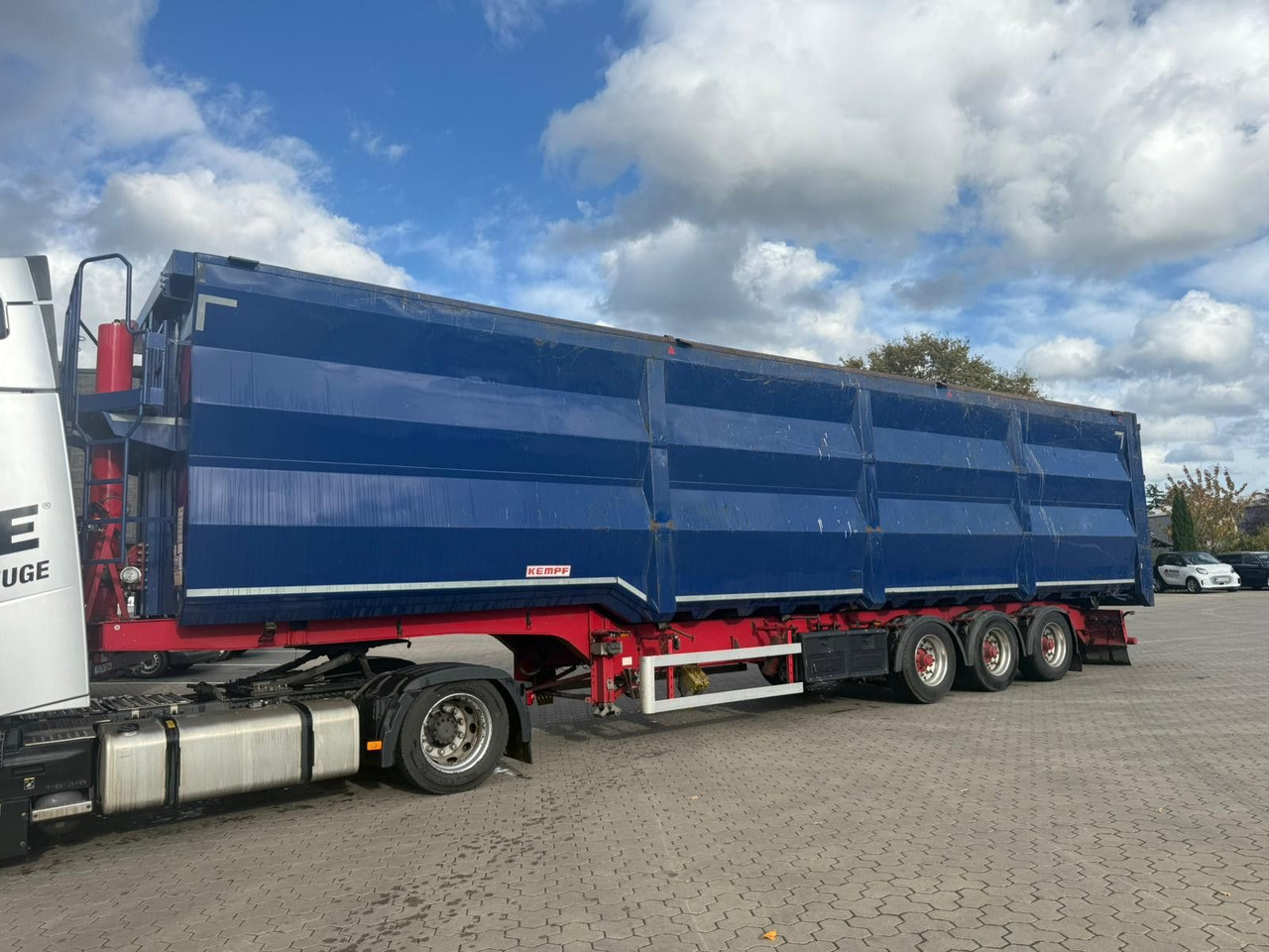 Kempf SKM 35/3 Großraummulde für Schrott 85m³ - Kipper Auflieger: das Bild 2 Kempf SKM 35/3 Großraummulde für Schrott 85m³ - Kipper Auflieger: das Bild 2