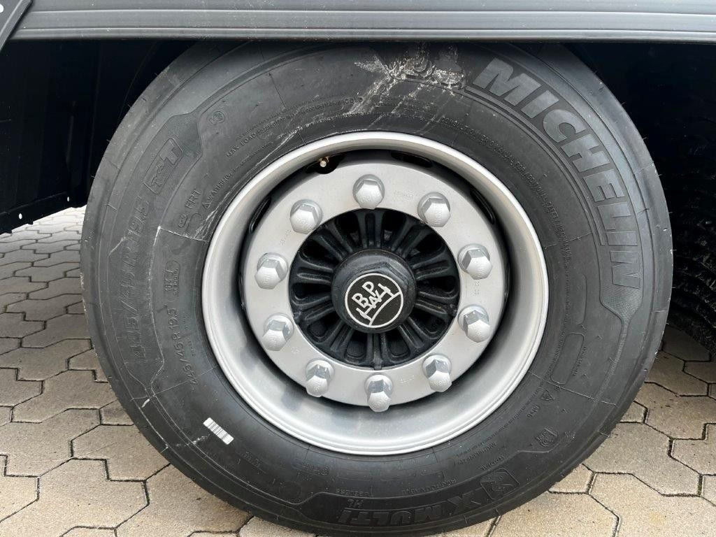 Koffer Auflieger Krone SZK 18 Koffer Event Mega-Koffer 2.900 mm Höhe: das Bild 11