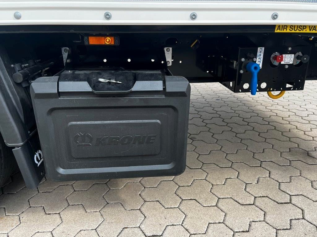 Koffer Auflieger Krone SZK 18 Koffer Event Mega-Koffer 2.900 mm Höhe: das Bild 13
