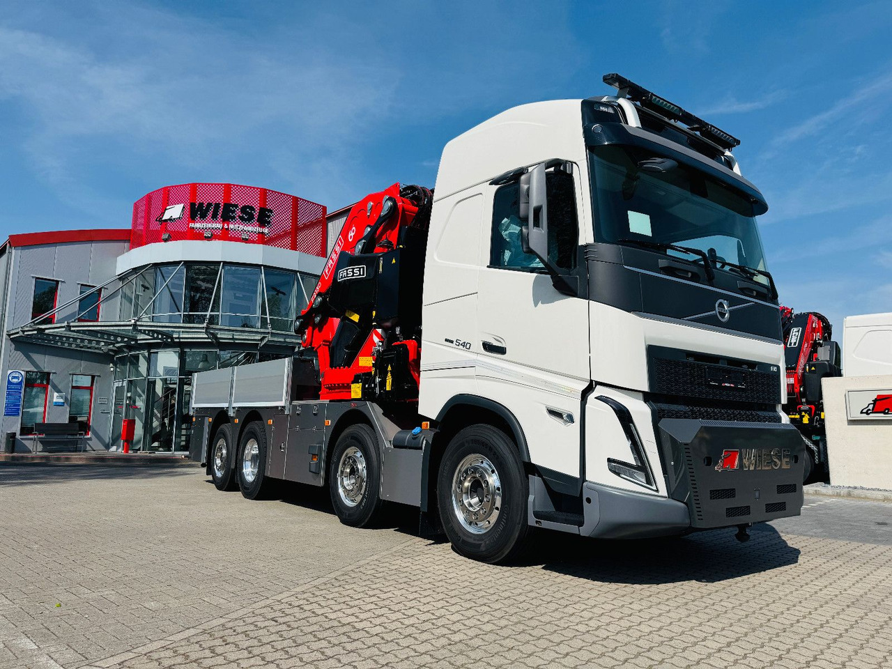 Volvo FH 540 mit Fassi F2150RAL Fly Jib + Winde - LKW, Autokran: das Bild 1 Volvo FH 540 mit Fassi F2150RAL Fly Jib + Winde - LKW, Autokran: das Bild 1
