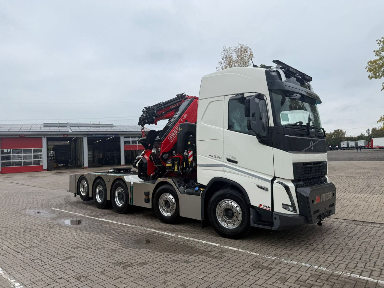 Volvo FH540 10x4 mit F1150 Ladekran, Sattelzugmaschine - LKW, Autokran: das Bild 1 Volvo FH540 10x4 mit F1150 Ladekran, Sattelzugmaschine - LKW, Autokran: das Bild 1