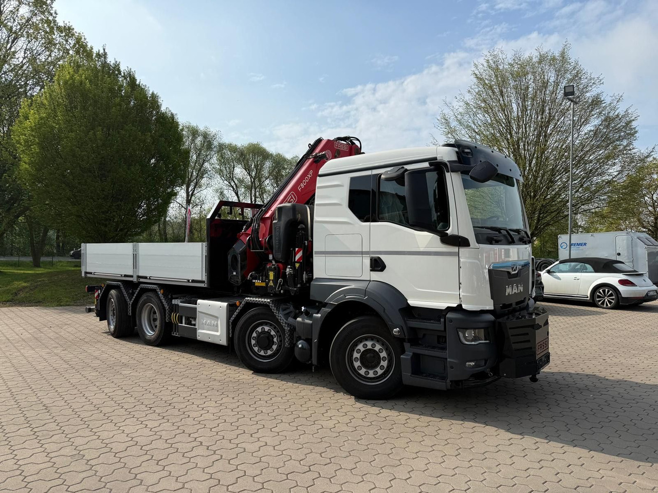 MAN 35.520 8x4 Kran Fassi F800, OHNE ABSTÜTZÜBERWACH - Autokran: das Bild 2 MAN 35.520 8x4 Kran Fassi F800, OHNE ABSTÜTZÜBERWACH - Autokran: das Bild 2
