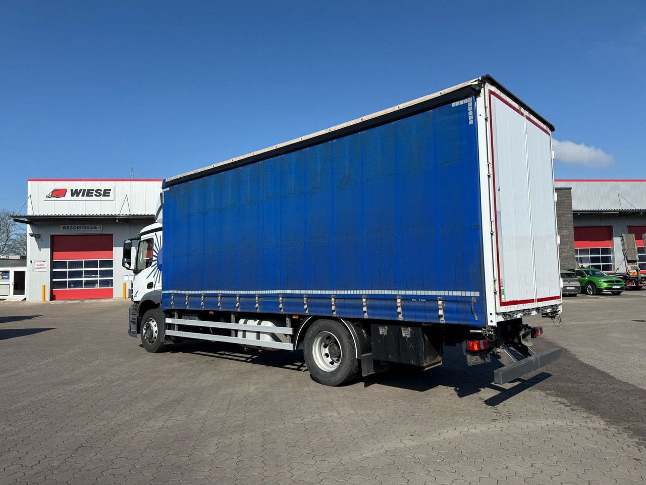Mercedes-Benz Antos 1835 L - 4x2 Schiebeplane - Plane LKW: das Bild 3 Mercedes-Benz Antos 1835 L - 4x2 Schiebeplane - Plane LKW: das Bild 3