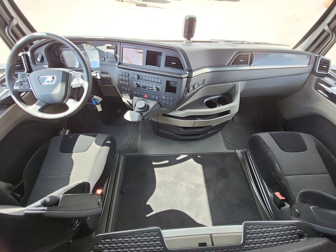 MAN TGX 18.520 GX 4x2 BL SA Euro 6 Sofort Verfügbar - Sattelzugmaschine: das Bild 5 MAN TGX 18.520 GX 4x2 BL SA Euro 6 Sofort Verfügbar - Sattelzugmaschine: das Bild 5