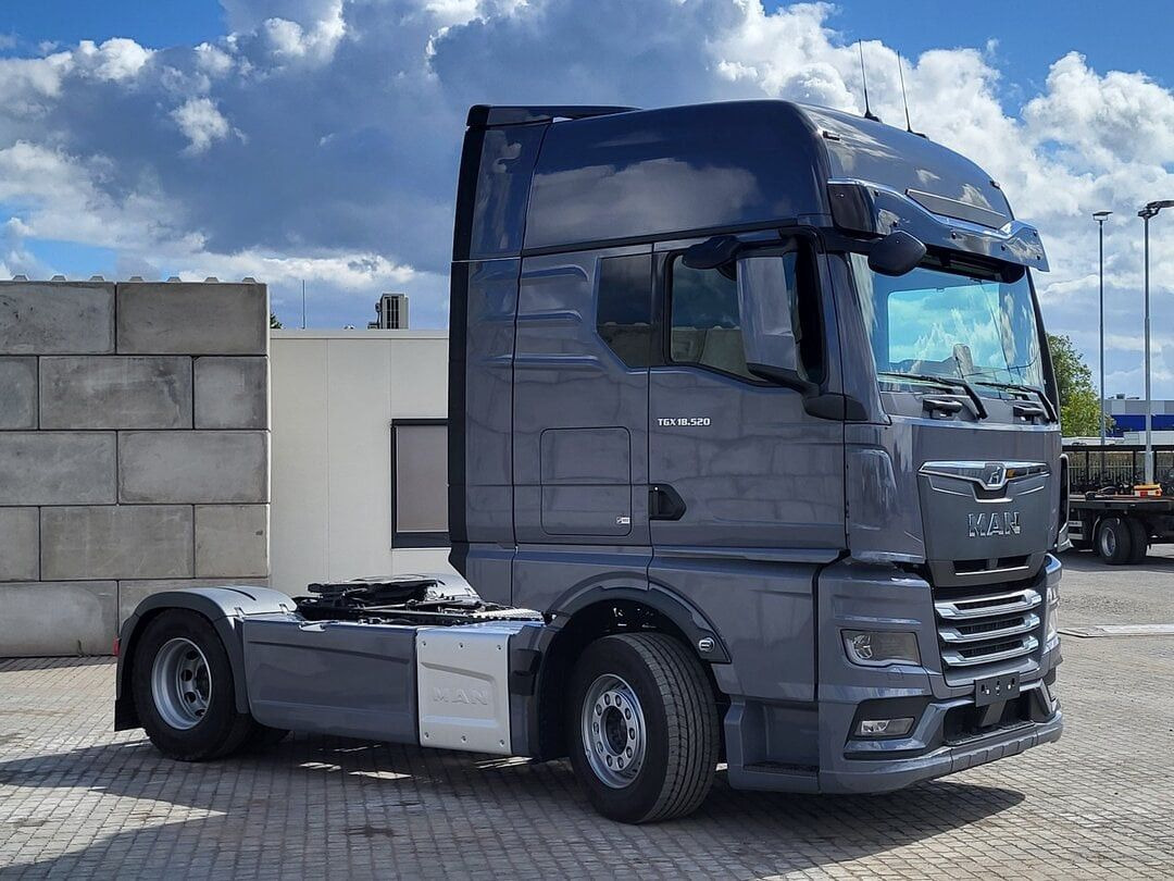 MAN TGX 18.520 GX 4x2 BL SA Euro 6 Sofort Verfügbar - Sattelzugmaschine: das Bild 2 MAN TGX 18.520 GX 4x2 BL SA Euro 6 Sofort Verfügbar - Sattelzugmaschine: das Bild 2