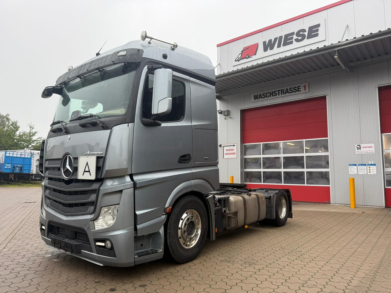 Mercedes-Benz Actros 1851 LS 4x2 Hydraulik Alu Felgen - Sattelzugmaschine: das Bild 2 Mercedes-Benz Actros 1851 LS 4x2 Hydraulik Alu Felgen - Sattelzugmaschine: das Bild 2