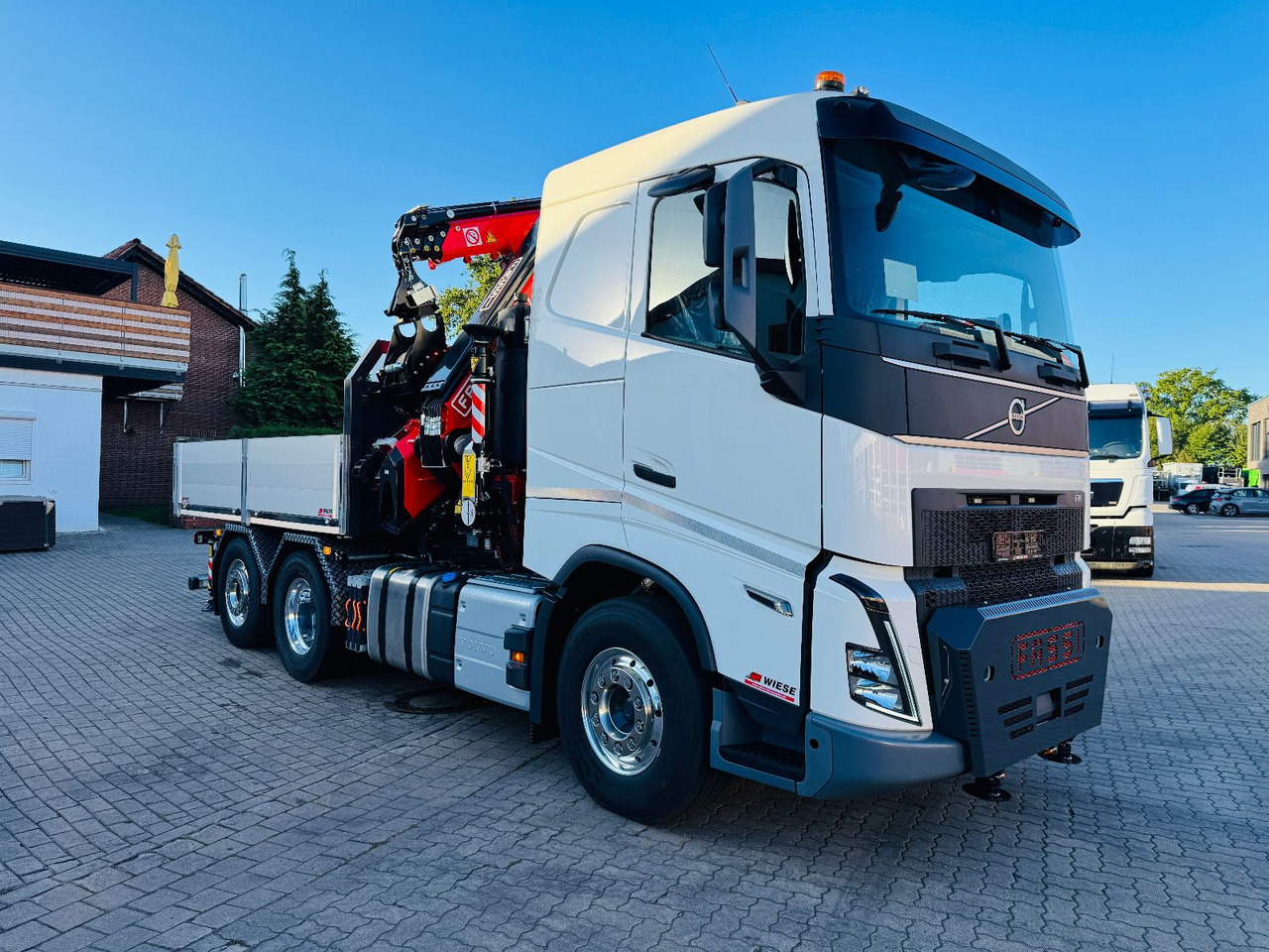 Volvo FH500 6x2 mit Fassi F545 2.27 JIB Winde so - Sattelzugmaschine: das Bild 1 Volvo FH500 6x2 mit Fassi F545 2.27 JIB Winde so - Sattelzugmaschine: das Bild 1