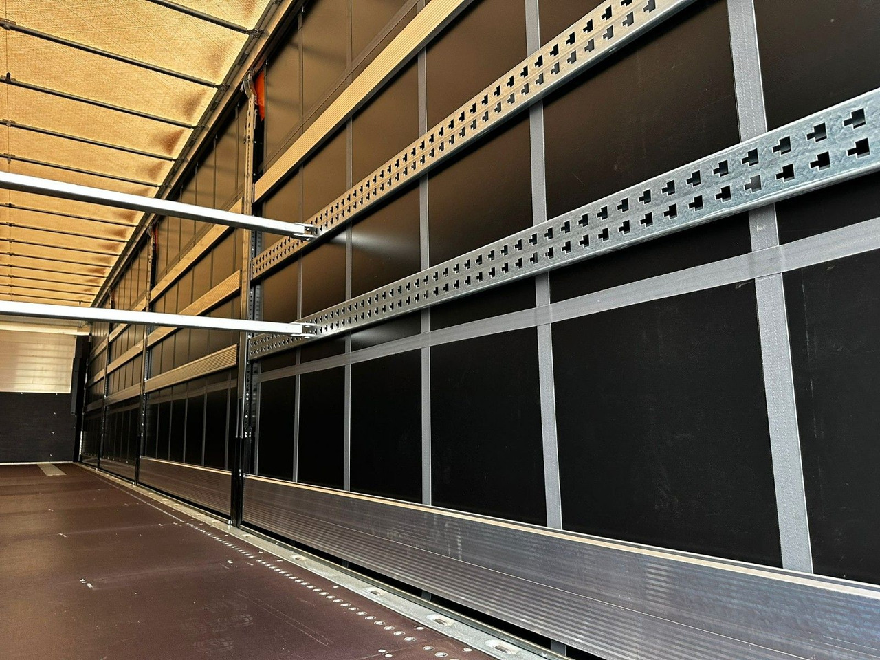 Planenauflieger Schmitz Cargobull SCS 24/L Speed Curtain - sofort verfügbar!!: das Bild 9