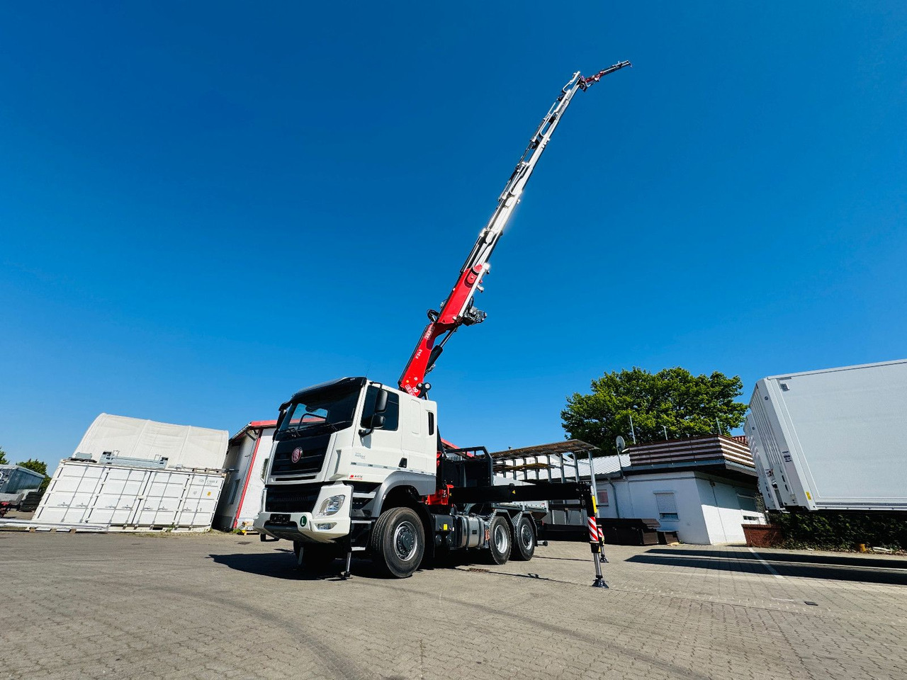 Tatra 6x6x6 Phoenix Fassi F545RA.2.27 L214 V20 - Pritsche LKW, Autokran: das Bild 2 Tatra 6x6x6 Phoenix Fassi F545RA.2.27 L214 V20 - Pritsche LKW, Autokran: das Bild 2