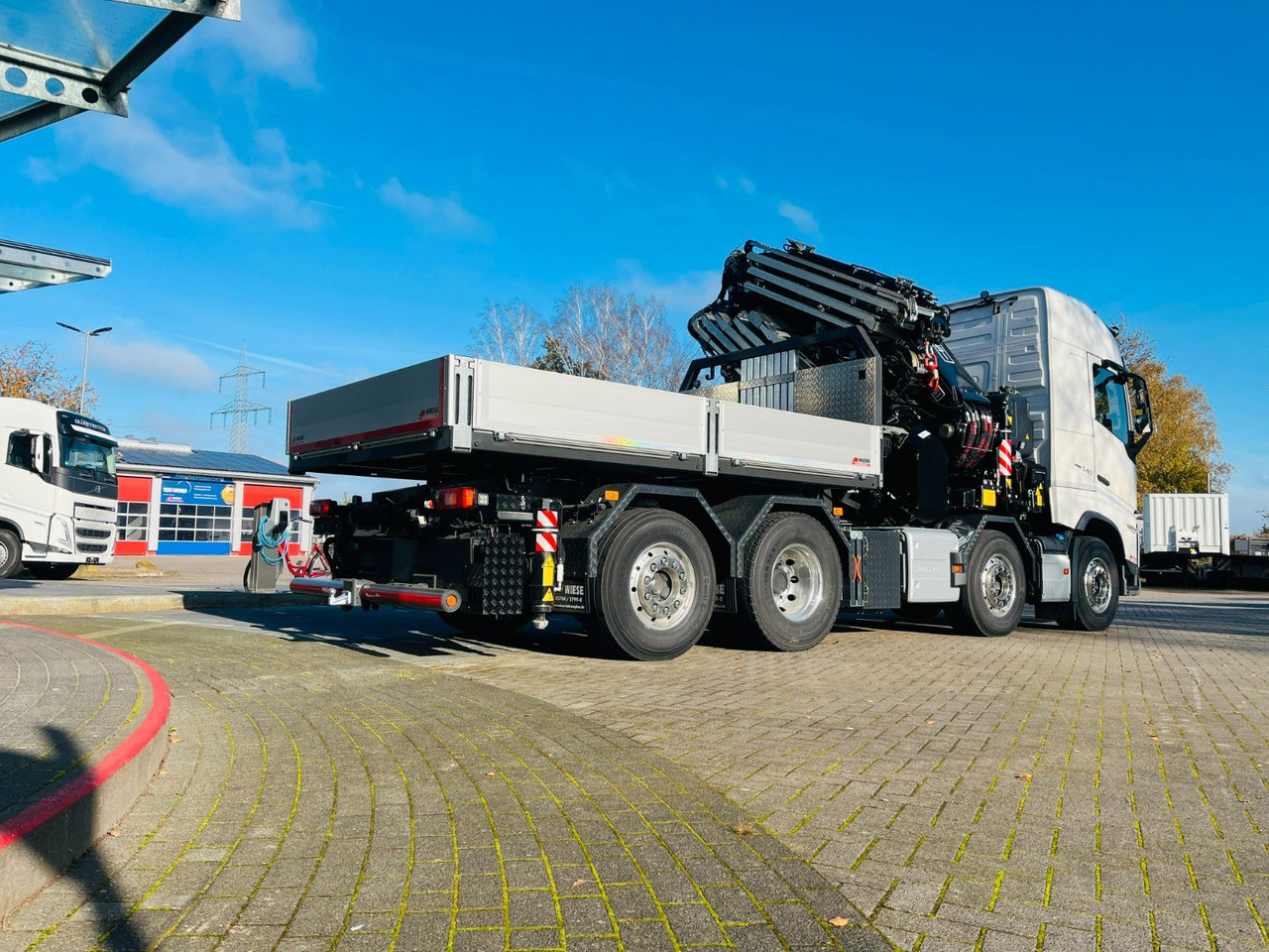 Volvo FH 540 SZM mit F1450 HXP Fly Jib + Winde - Pritsche LKW, Autokran: das Bild 2 Volvo FH 540 SZM mit F1450 HXP Fly Jib + Winde - Pritsche LKW, Autokran: das Bild 2