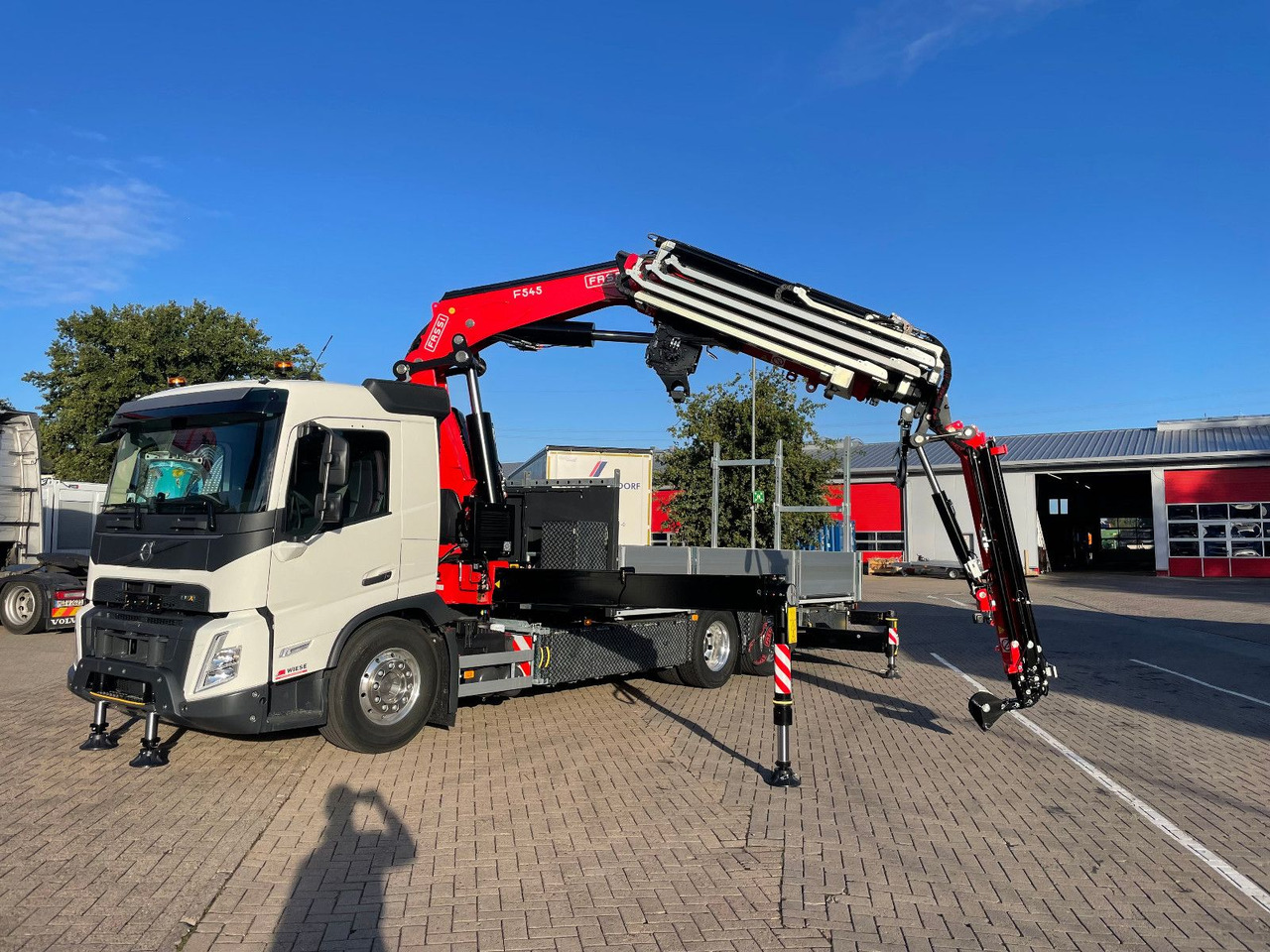 Volvo FMX 500 FASSI Ladekran F545 JIB & Winde Sofort - Autokran: das Bild 2 Volvo FMX 500 FASSI Ladekran F545 JIB & Winde Sofort - Autokran: das Bild 2