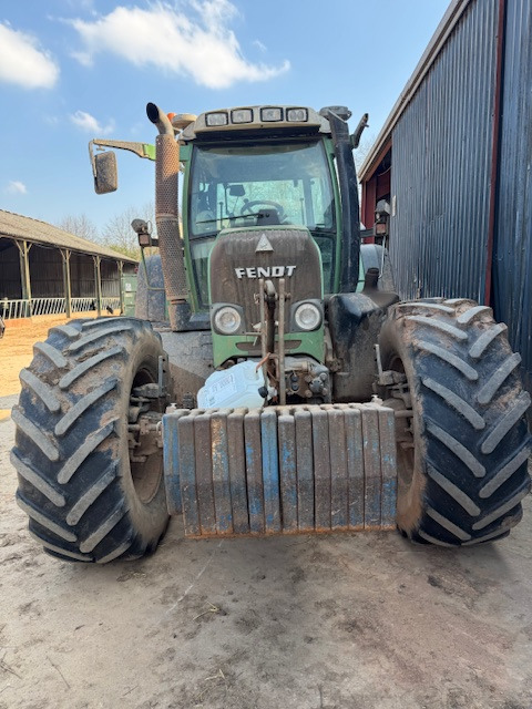 FENDT 820 VARIO - Traktor: das Bild 2 FENDT 820 VARIO - Traktor: das Bild 2