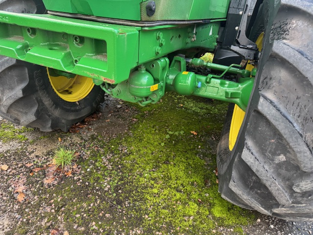 JOHN DEERE 6155M - Traktor: das Bild 2 JOHN DEERE 6155M - Traktor: das Bild 2