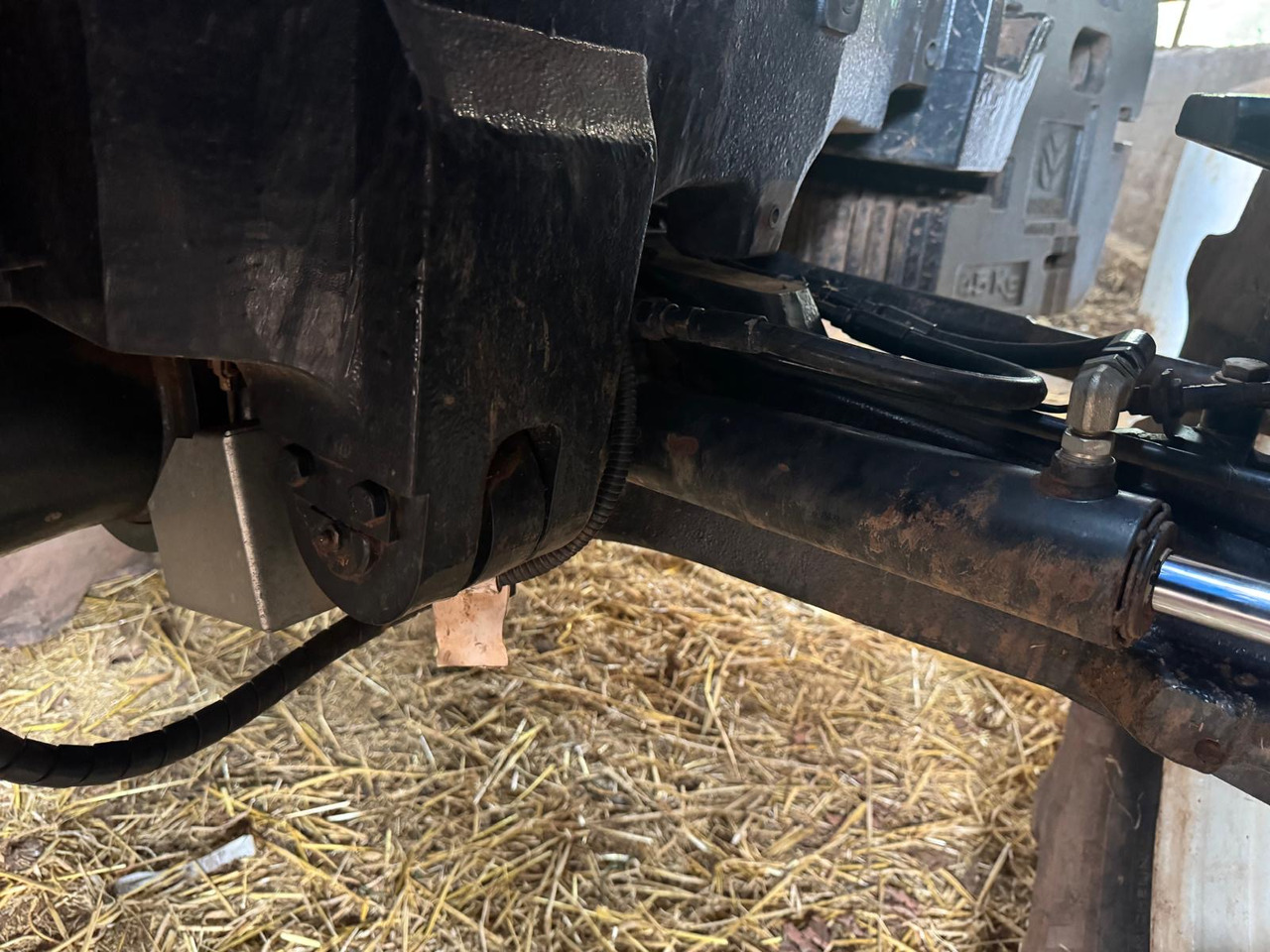 NEW HOLLAND T6.180 - Traktor: das Bild 2 NEW HOLLAND T6.180 - Traktor: das Bild 2