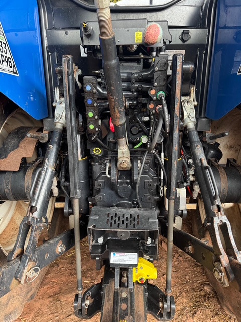 NEW HOLLAND T6.180 - Traktor: das Bild 5 NEW HOLLAND T6.180 - Traktor: das Bild 5