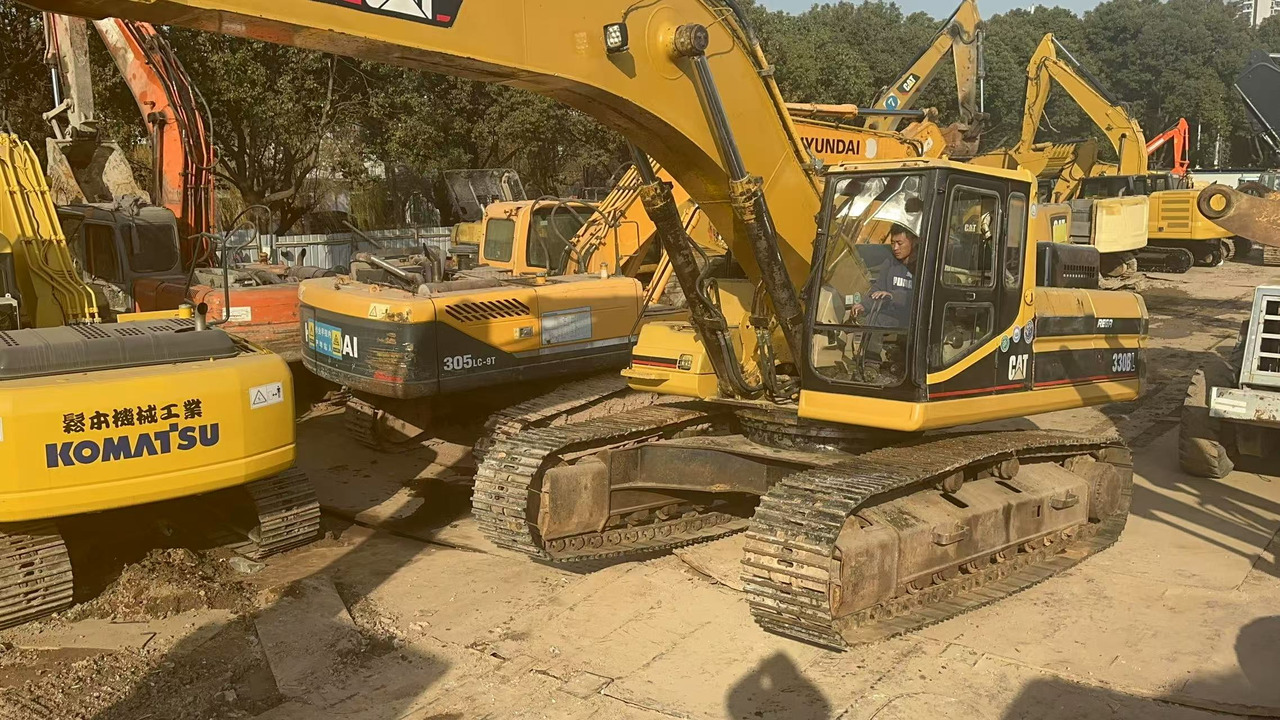 CATERPILLAR 330B - Kettenbagger: das Bild 5 CATERPILLAR 330B - Kettenbagger: das Bild 5