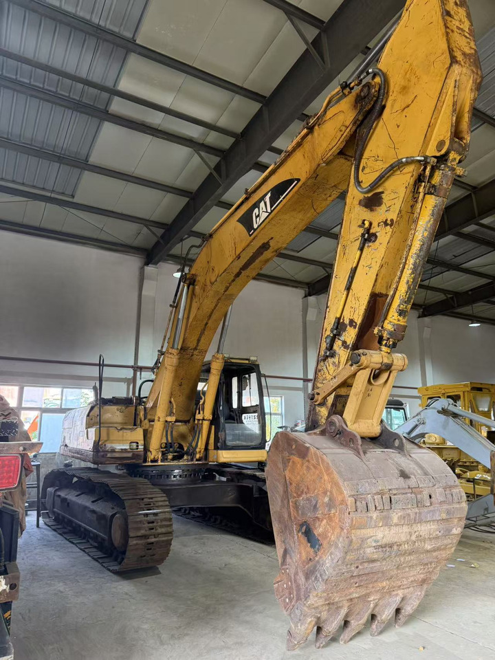CATERPILLAR 330B - Kettenbagger: das Bild 2 CATERPILLAR 330B - Kettenbagger: das Bild 2