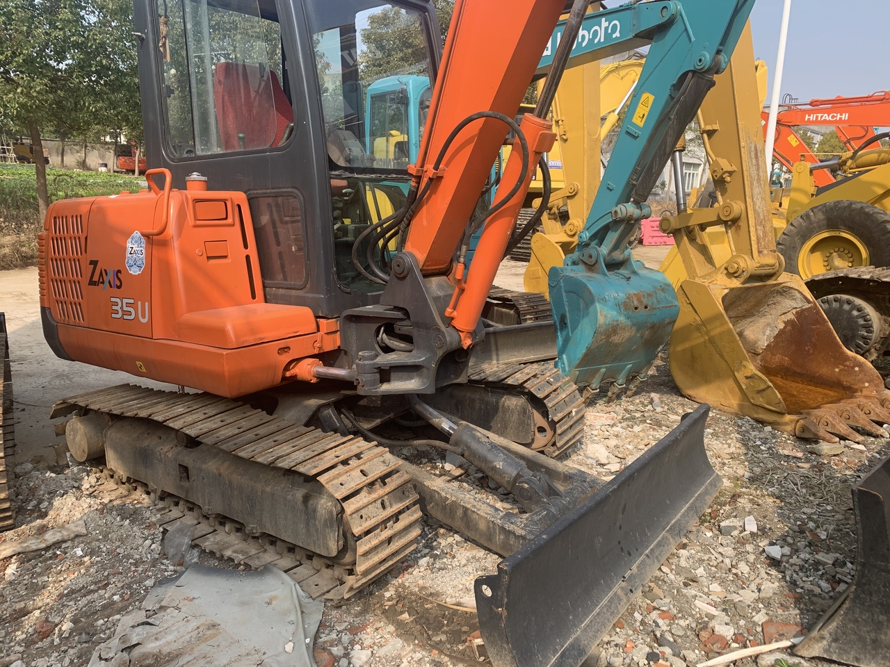 HITACHI ZX35U-mini excavator - Minibagger: das Bild 4 HITACHI ZX35U-mini excavator - Minibagger: das Bild 4