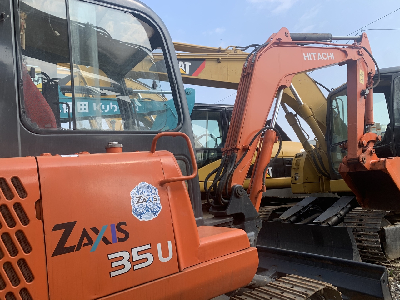 HITACHI ZX35U-mini excavator - Minibagger: das Bild 3 HITACHI ZX35U-mini excavator - Minibagger: das Bild 3