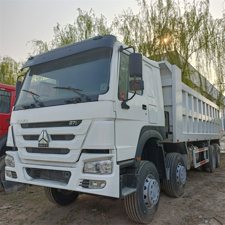 Kipper HOWO HOWO 371-white tipper: das Bild 6