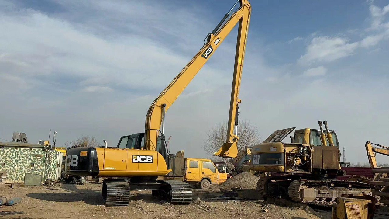 JCB JS220LC - Kettenbagger: das Bild 3 JCB JS220LC - Kettenbagger: das Bild 3