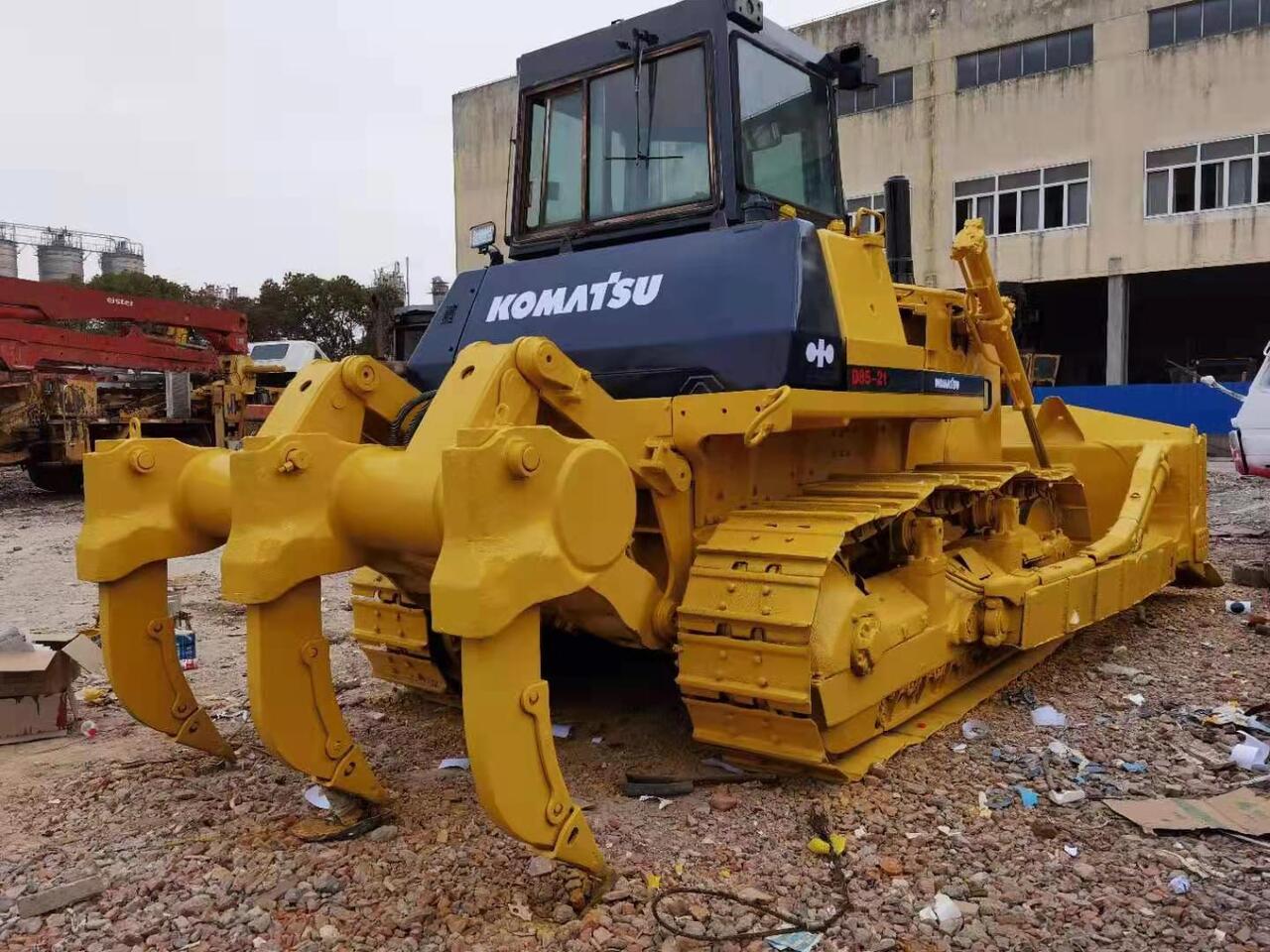 KOMATSU D85-21 - Bulldozer: das Bild 3 KOMATSU D85-21 - Bulldozer: das Bild 3