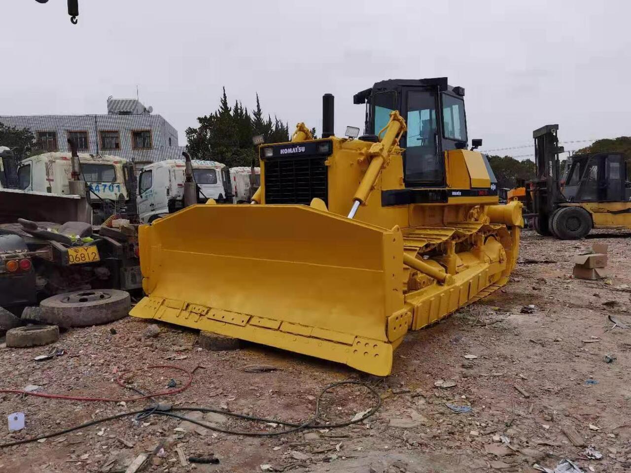 KOMATSU D85-21 - Bulldozer: das Bild 2 KOMATSU D85-21 - Bulldozer: das Bild 2