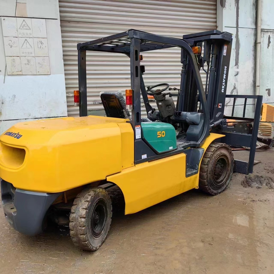 KOMATSU FD50AT-7 - Gabelstapler: das Bild 2 KOMATSU FD50AT-7 - Gabelstapler: das Bild 2
