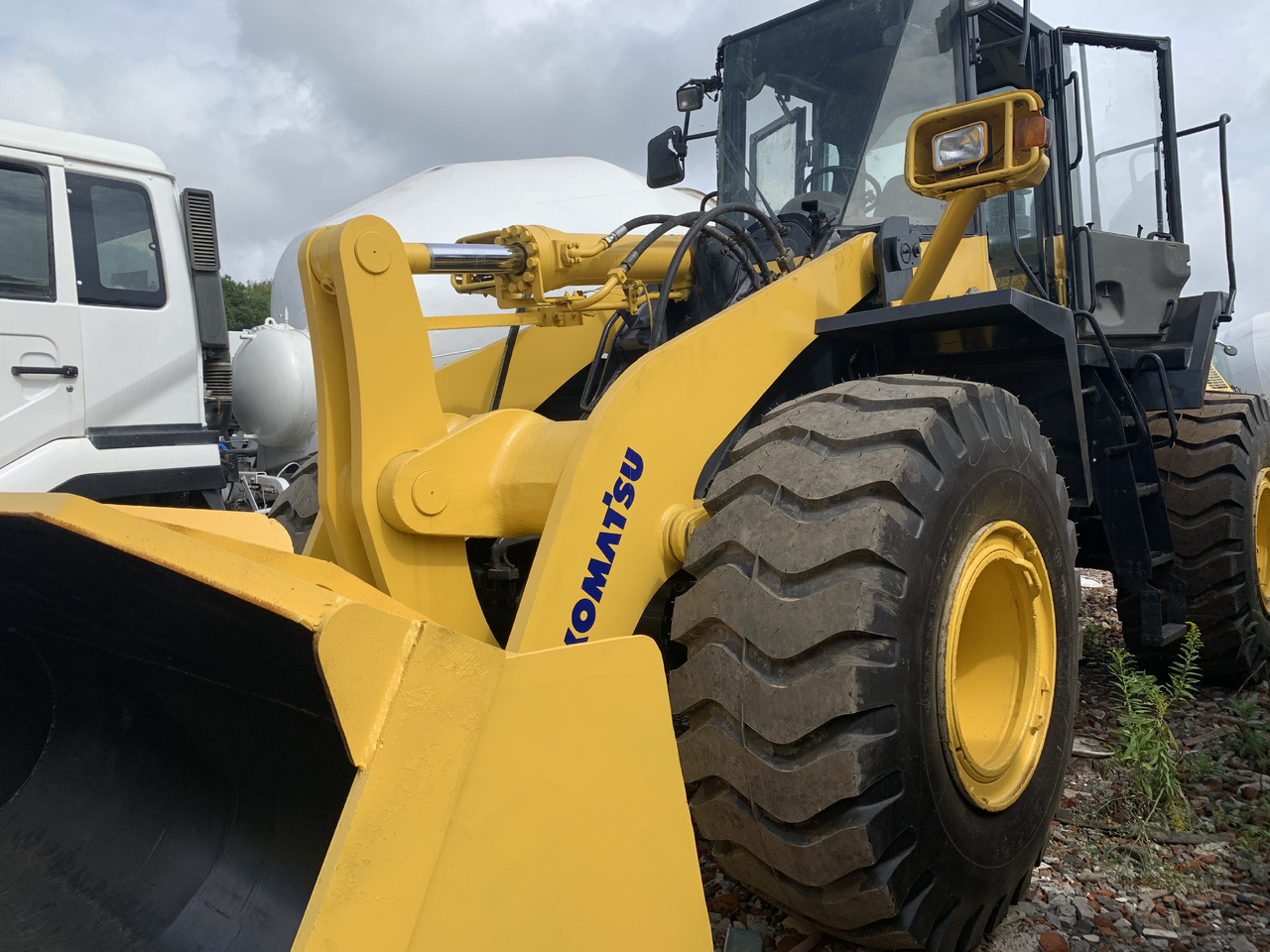 KOMATSU WA380 - Radlader: das Bild 4 KOMATSU WA380 - Radlader: das Bild 4