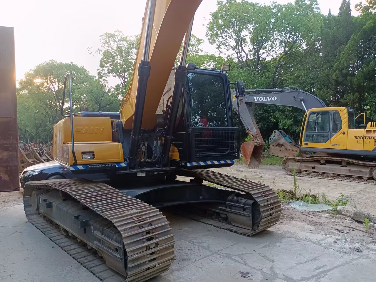 SANY SY215C - Kettenbagger: das Bild 3 SANY SY215C - Kettenbagger: das Bild 3