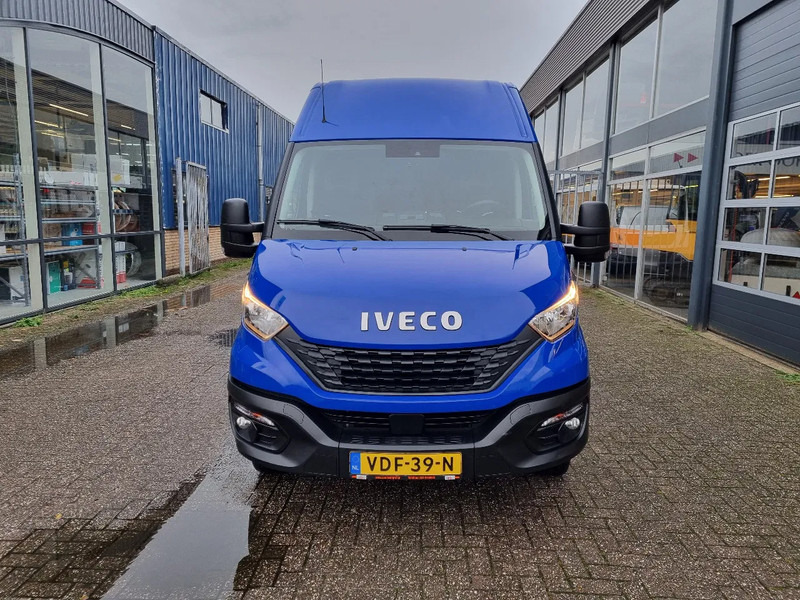 Iveco Daily 40C18 3.0 D L4H2 Maxi GVW 3500 KG Euro 6D - Kastenwagen: das Bild 3 Iveco Daily 40C18 3.0 D L4H2 Maxi GVW 3500 KG Euro 6D - Kastenwagen: das Bild 3
