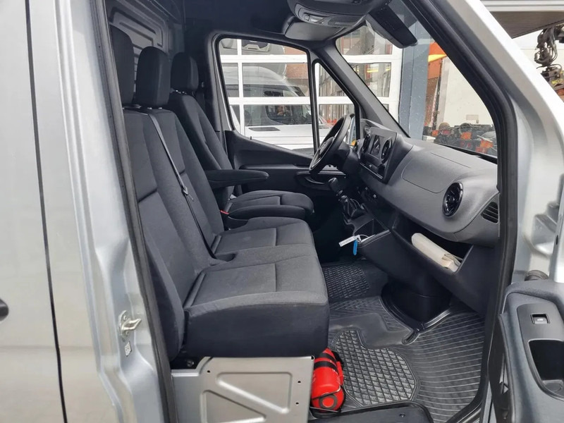 Mercedes-Benz Sprinter 314 CDI L2H2 EURO 6/ Airco/ Navi/ Camera - Kastenwagen: das Bild 2 Mercedes-Benz Sprinter 314 CDI L2H2 EURO 6/ Airco/ Navi/ Camera - Kastenwagen: das Bild 2