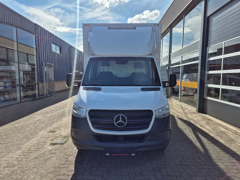 Mercedes-Benz Sprinter 516 CDI BE Clixtar/ Webasto/ 27 KUB/ Nutzlast 3.3T/ 073688 - Koffer Transporter: das Bild 4 Mercedes-Benz Sprinter 516 CDI BE Clixtar/ Webasto/ 27 KUB/ Nutzlast 3.3T/ 073688 - Koffer Transporter: das Bild 4