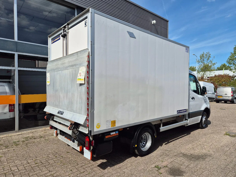 Mercedes-Benz Sprinter 516 CDI/ Kuhlkoffer/ Carrier Xarios 300/ -20/ +20/ Standby 230V - Kühltransporter: das Bild 3 Mercedes-Benz Sprinter 516 CDI/ Kuhlkoffer/ Carrier Xarios 300/ -20/ +20/ Standby 230V - Kühltransporter: das Bild 3