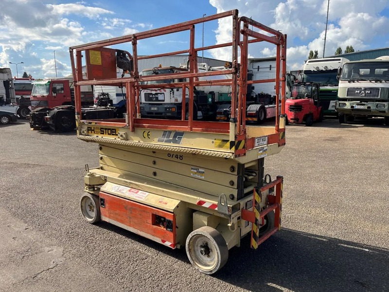 JLG 2646-E !!! LOW HOURS !!! - Scherenbühne: das Bild 4 JLG 2646-E !!! LOW HOURS !!! - Scherenbühne: das Bild 4