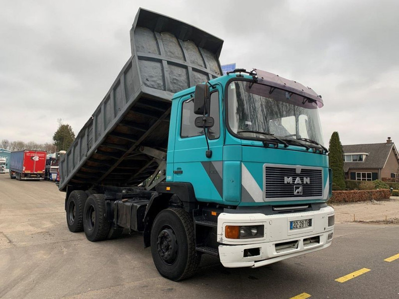 MAN 33.372 6X4 KIPPER MANUAL ZF GEARBOX - Kipper: das Bild 2 MAN 33.372 6X4 KIPPER MANUAL ZF GEARBOX - Kipper: das Bild 2