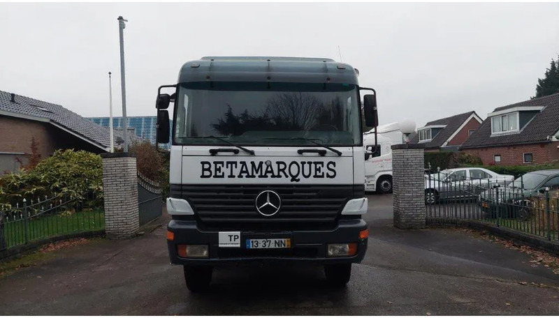 Mercedes-Benz Actros 3235 8x4 Mixer - Fahrmischer: das Bild 5 Mercedes-Benz Actros 3235 8x4 Mixer - Fahrmischer: das Bild 5