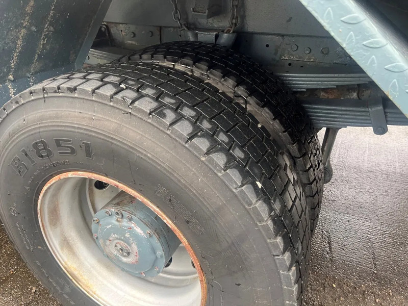 Betonpumpe Mercedes-Benz SK 1922 PUTZMEISTER M22 MANUAL FULL STEEL SPRING NEW TYRES: das Bild 17