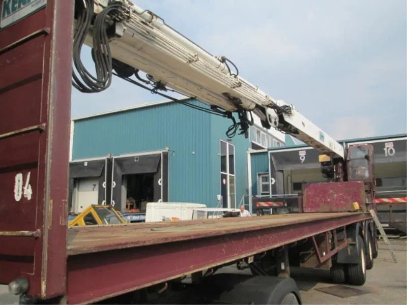Pacton 3 AXLES WITH LONG CRANE - Pritschenauflieger/ Plattformauflieger: das Bild 1 Pacton 3 AXLES WITH LONG CRANE - Pritschenauflieger/ Plattformauflieger: das Bild 1