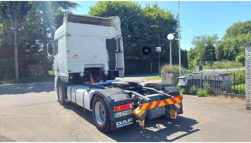 DAF XF 105.410 4x2 - Sattelzugmaschine: das Bild 4 DAF XF 105.410 4x2 - Sattelzugmaschine: das Bild 4