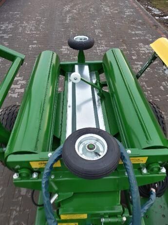 Awid Czyżew Self loading bale wrapper/ Owijarka samozaładowcza - Ballenwickelgerät: das Bild 1 Awid Czyżew Self loading bale wrapper/ Owijarka samozaładowcza - Ballenwickelgerät: das Bild 1