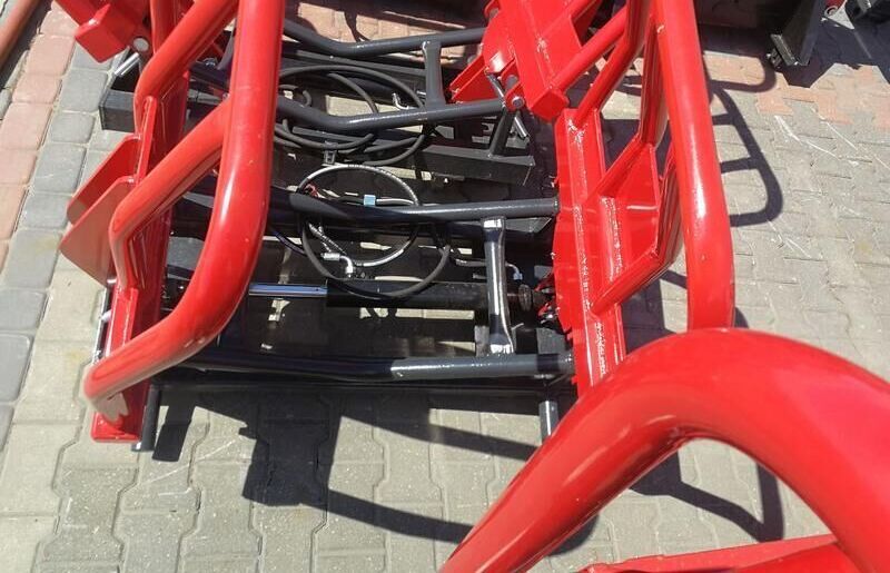 NEU: Greifer für Landmaschine METAL-TECHNIK New Rundballenzange/ Bale clamp/ Chwytak do bel: das Bild 6